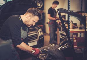 Waarom marktleiderschap in software verdampt (en wat dat betekent voor jouw garage)